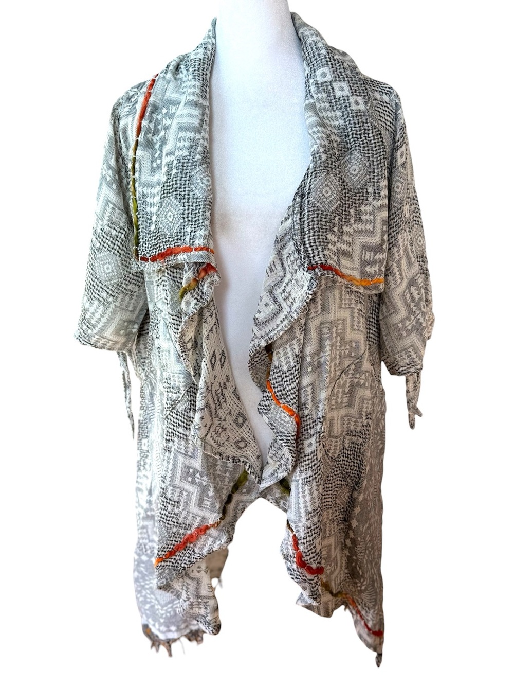 Paper Lace Black White Embroidered Open-Front Drapey Short Sleeve Cardigan Top